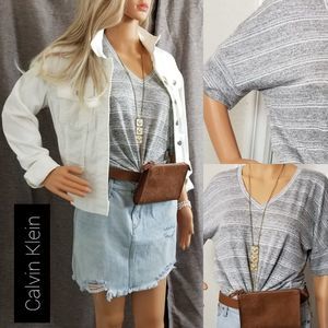 CALVIN KLEIN BNWT Grey White Stripe V neck Kinit